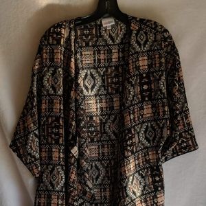 Lady's Lularoe  Kimono